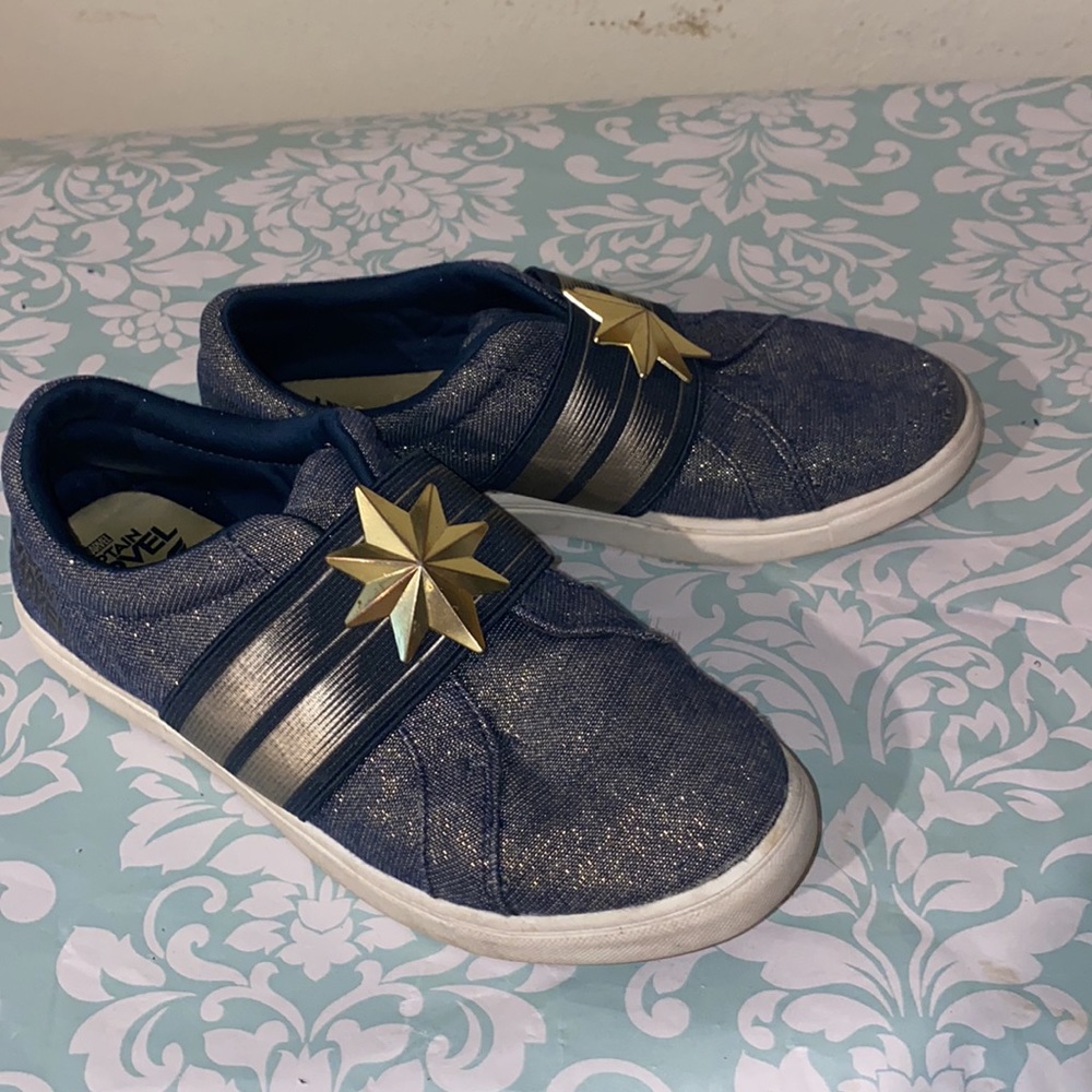 Marvel captain - Picture 8 of 8